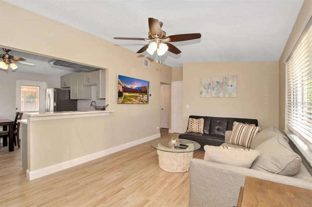 514 ULELAH AVENUE, PALM HARBOR, FL — photo 2 of 9