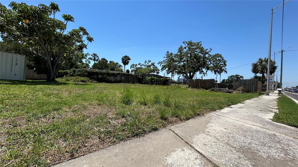 9909 S 41 HIGHWAY, GIBSONTON, FL — photo 4 of 7