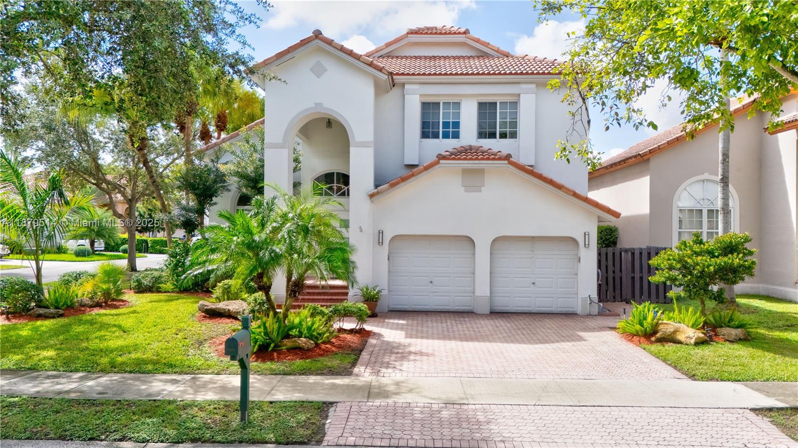 10934 NW 59th St, Doral FL 33178