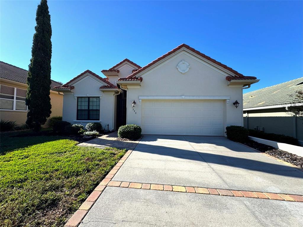1240 W DIAMOND SHORE LOOP