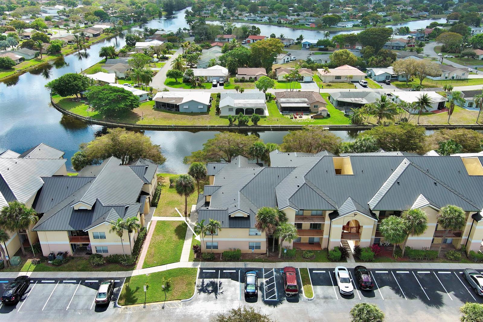 7630 Westwood Drive # 302, Tamarac FL 33321