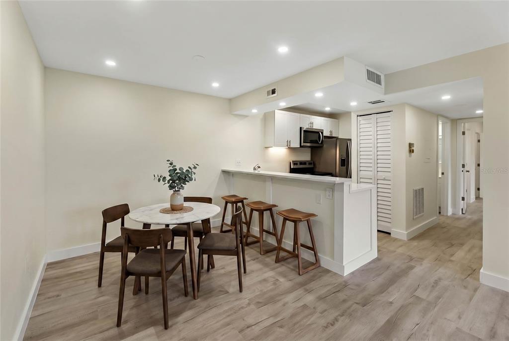 3229 BENEVA ROAD UNIT 203