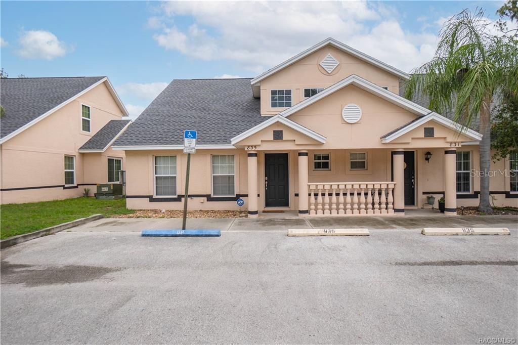 835 N REMBRANDT WAY UNIT 419