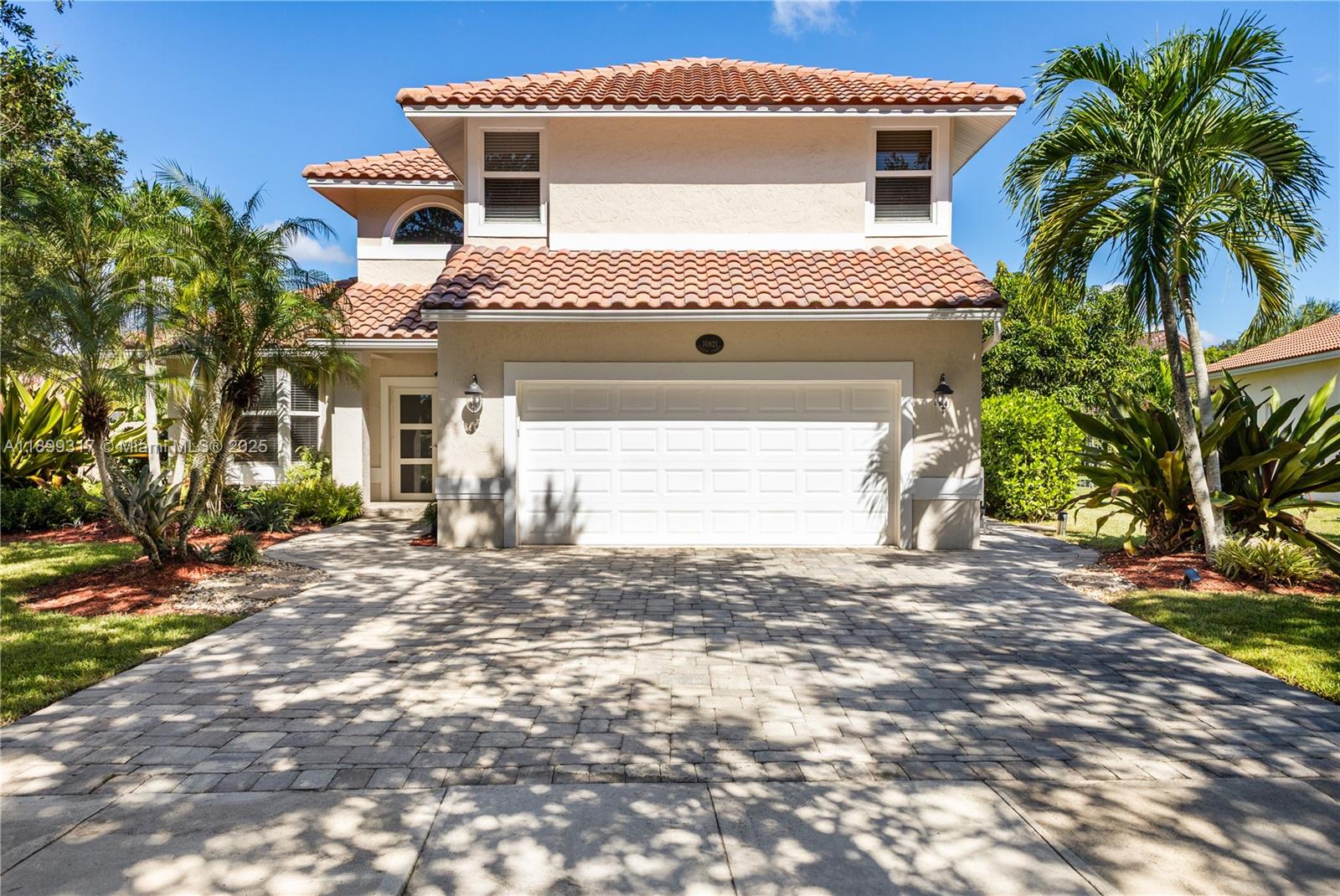 10821 London St, Cooper City FL 33026