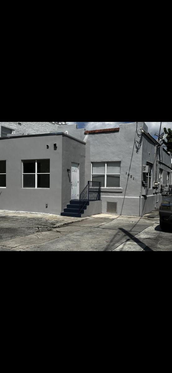 1021 SW 5th Street, Miami FL 33130