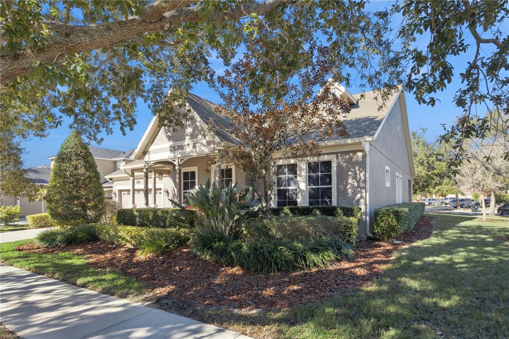4533 RIVER GEM AVENUE