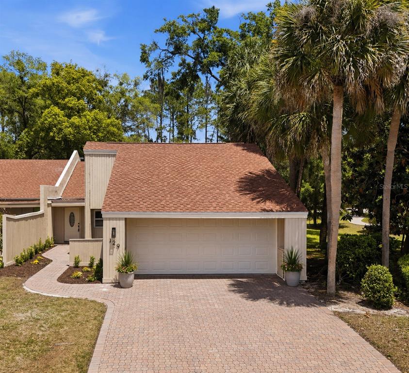 129 HIDDEN OAK DRIVE