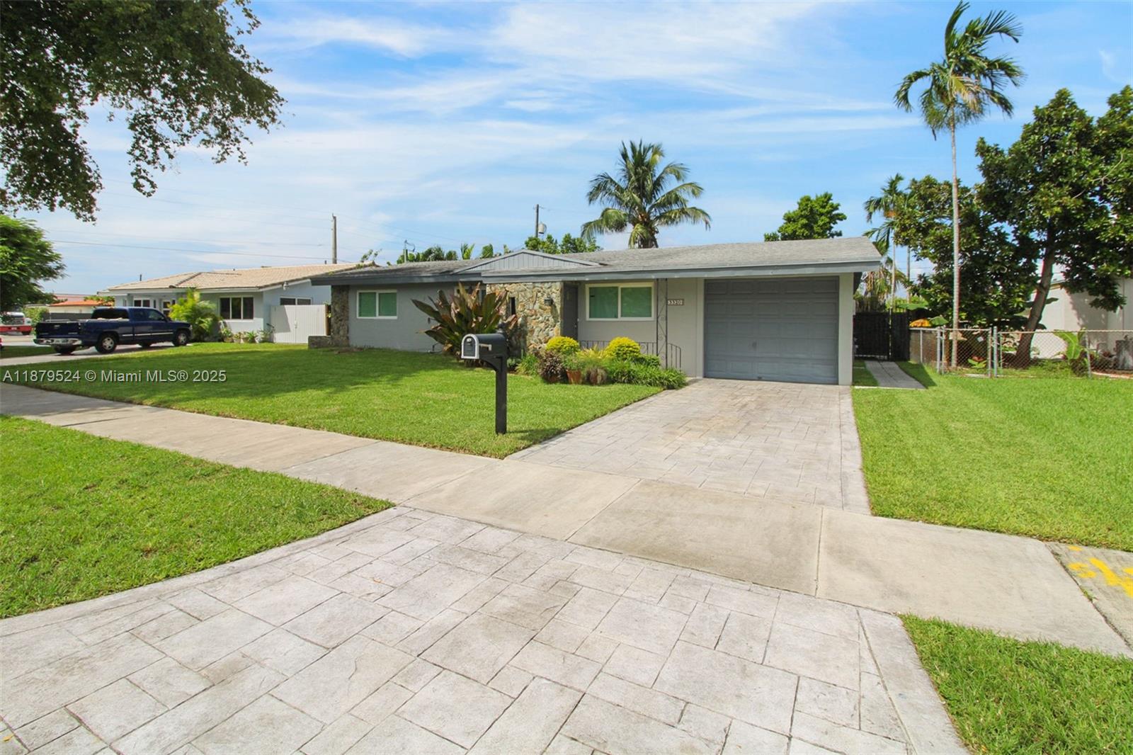 3320 SW 92nd Ct, Miami FL 33165