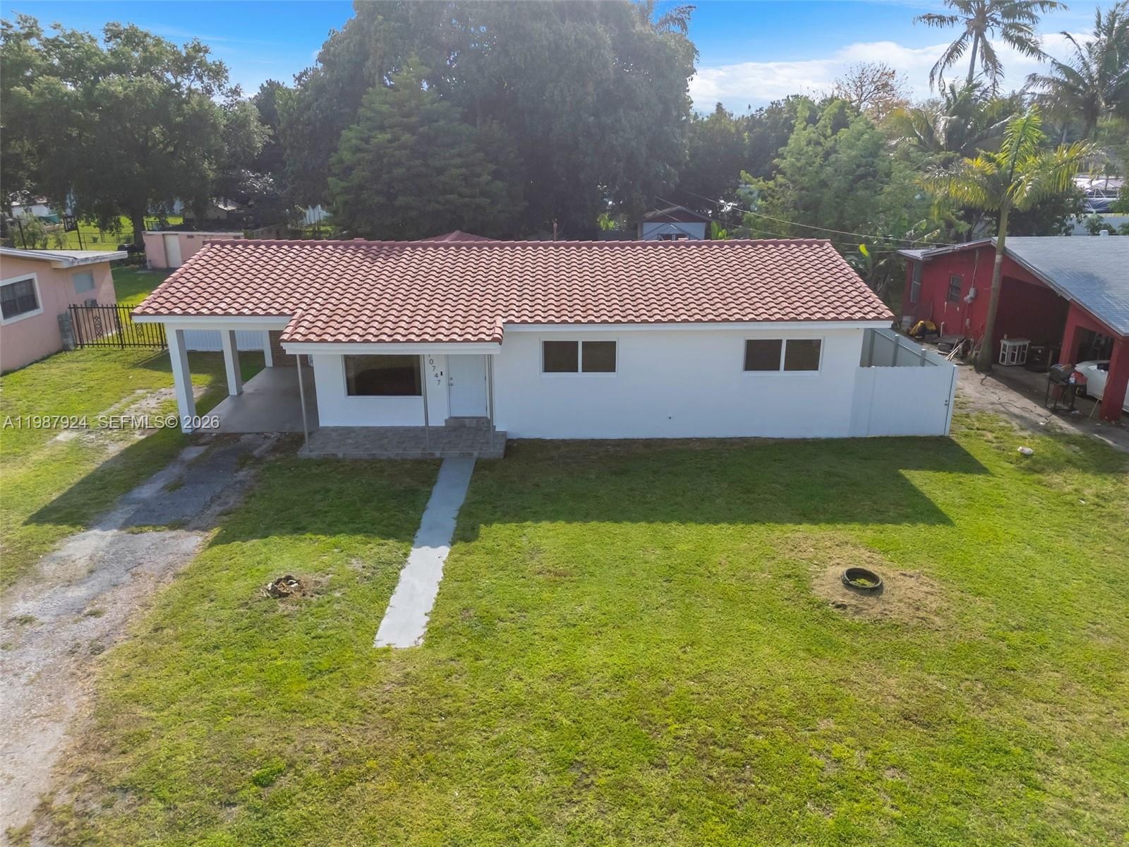 10747 NW 22nd Ct, Miami FL 33167