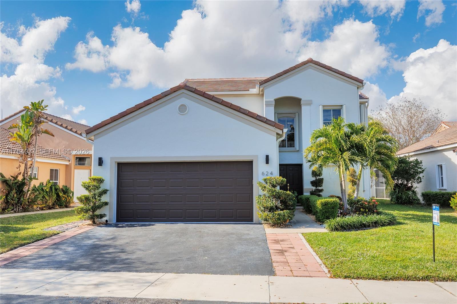 624 Stanton Dr, Weston FL 33326
