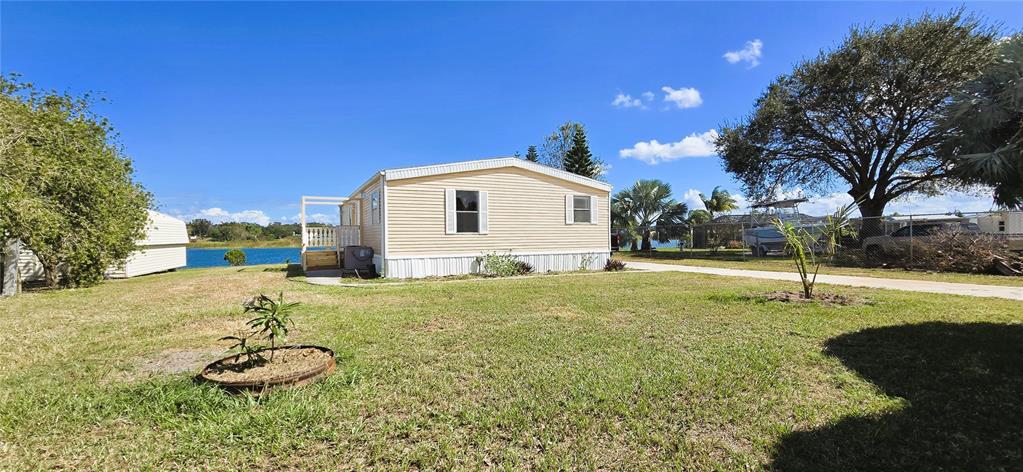 1125 PENINSULAR DRIVE