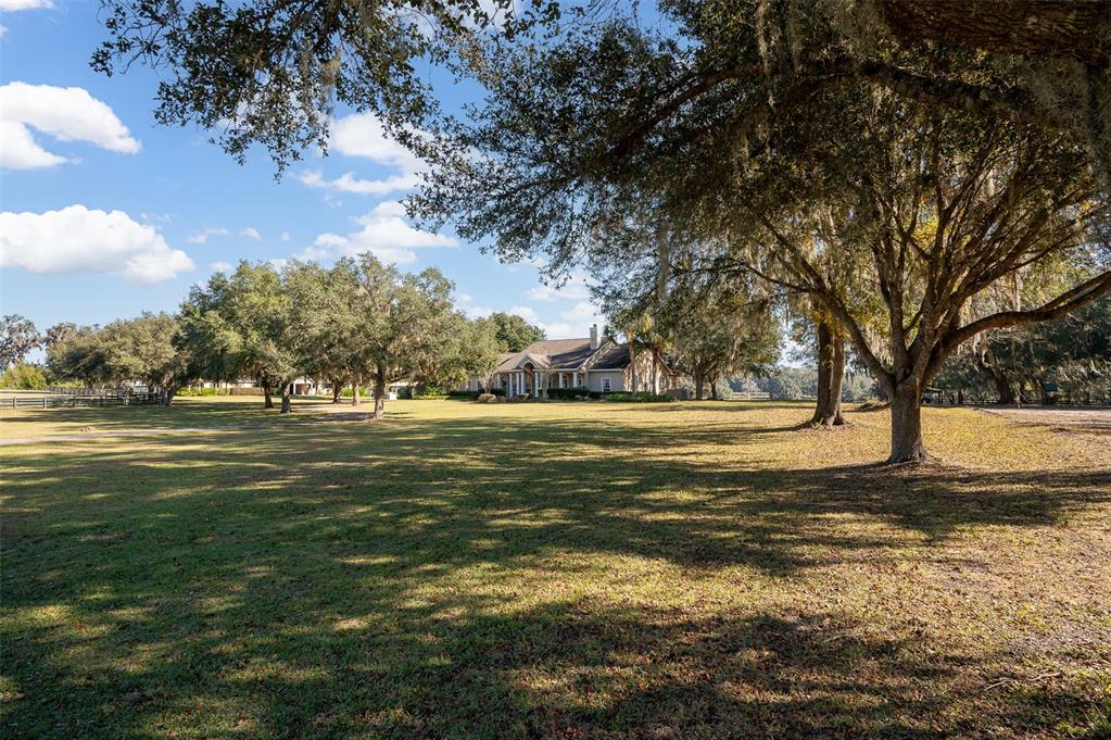 11715 NW 90TH AVENUE, REDDICK, FL — photo 4 of 30