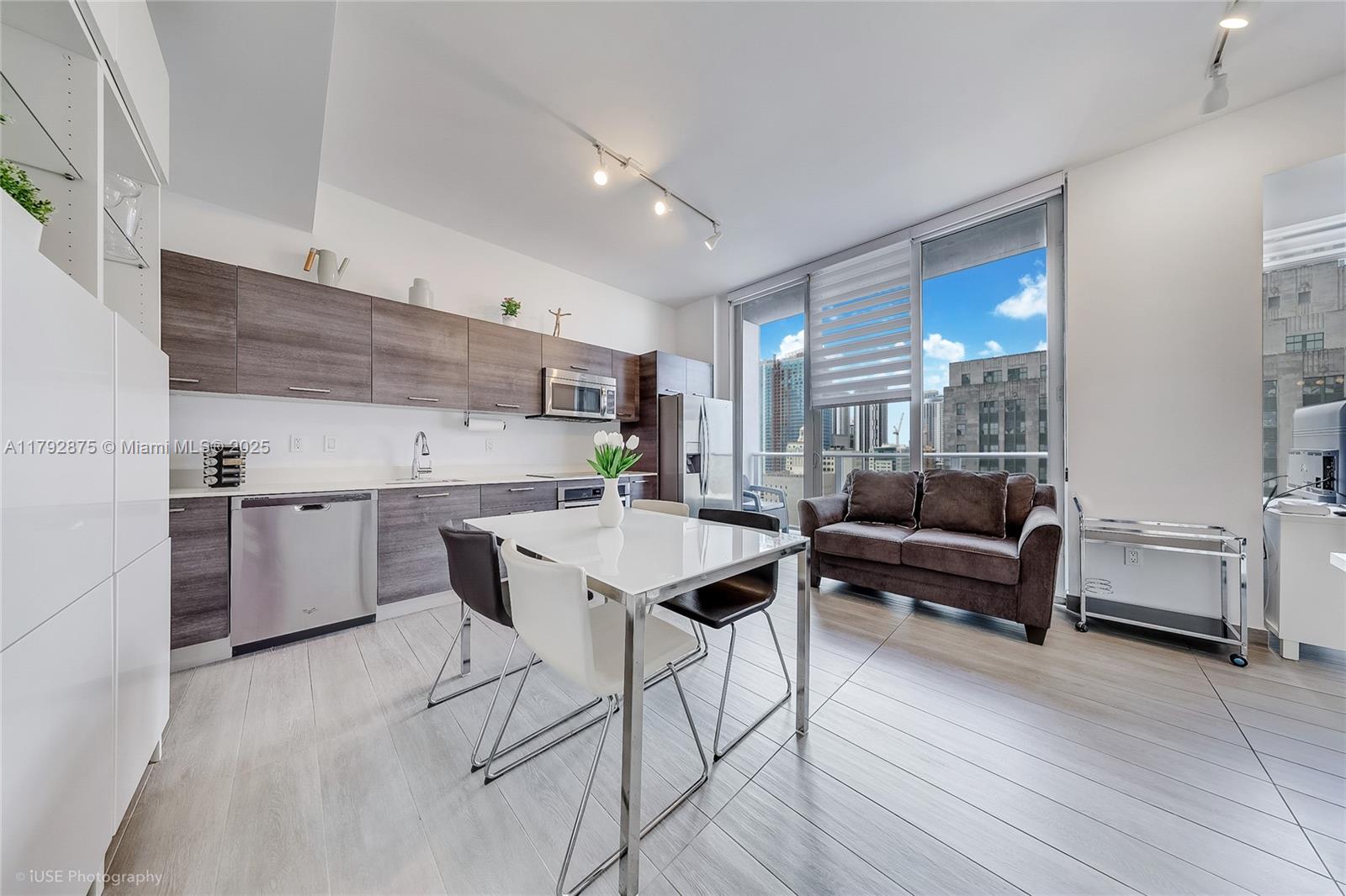 151 SE 1st St # 1706, Miami FL 33131