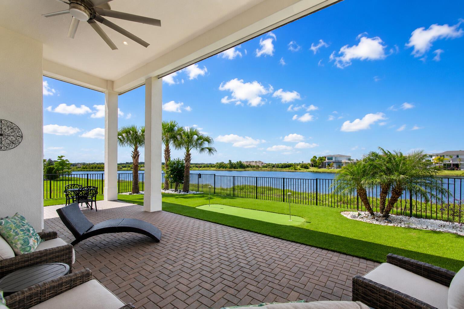 10033 Regency Way, Palm Beach Gardens FL 33412