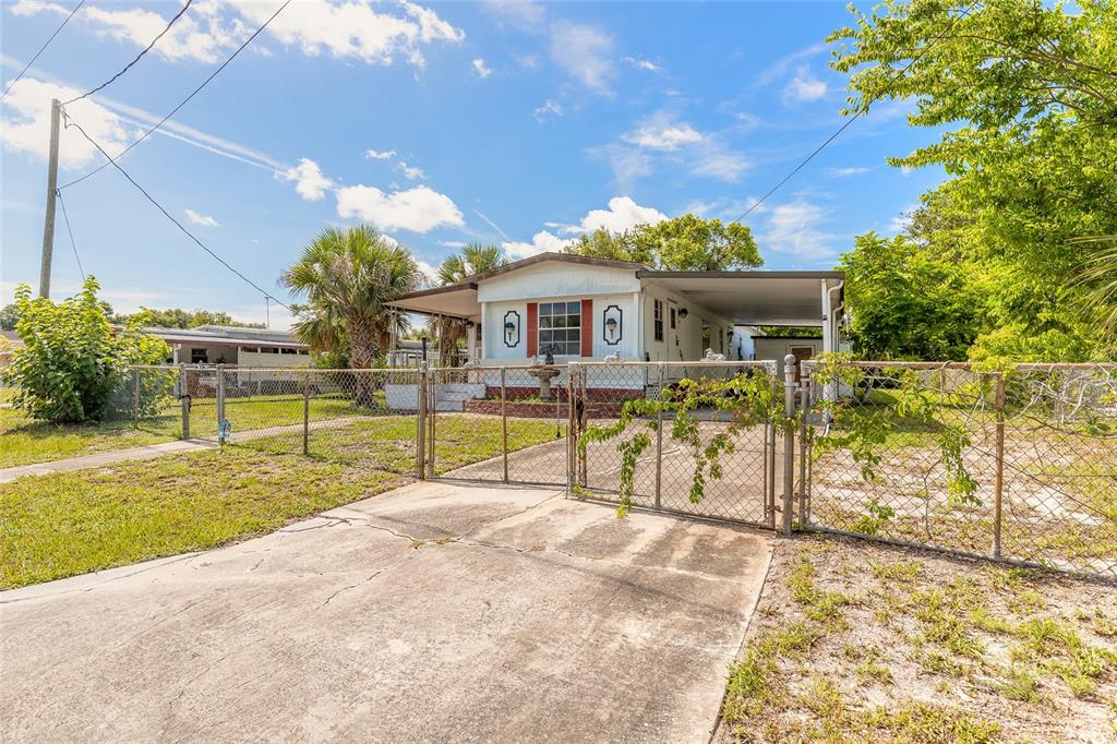 1305 ARROYO PARKWAY