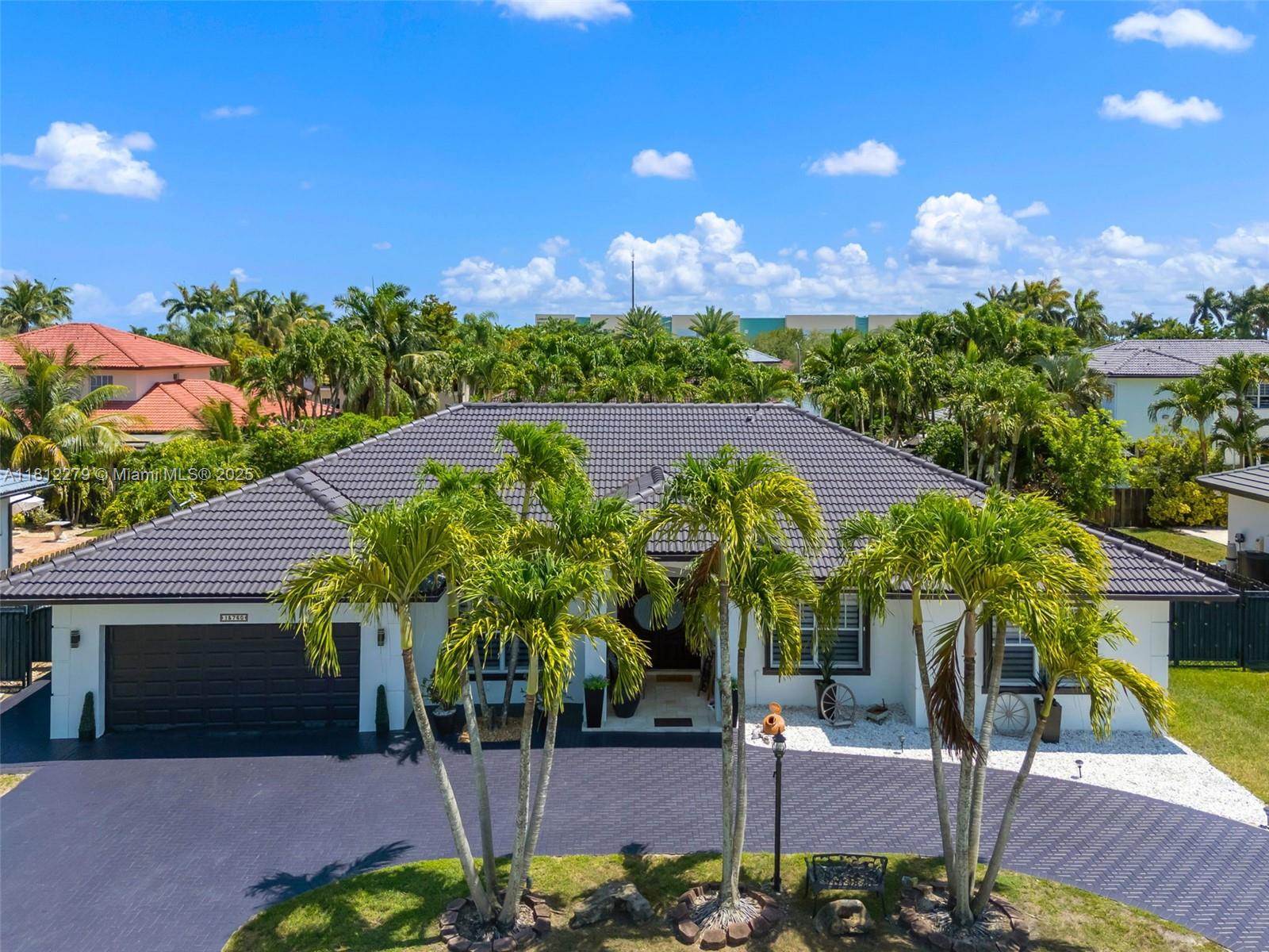 15760 SW 45th St, Miami FL 33185