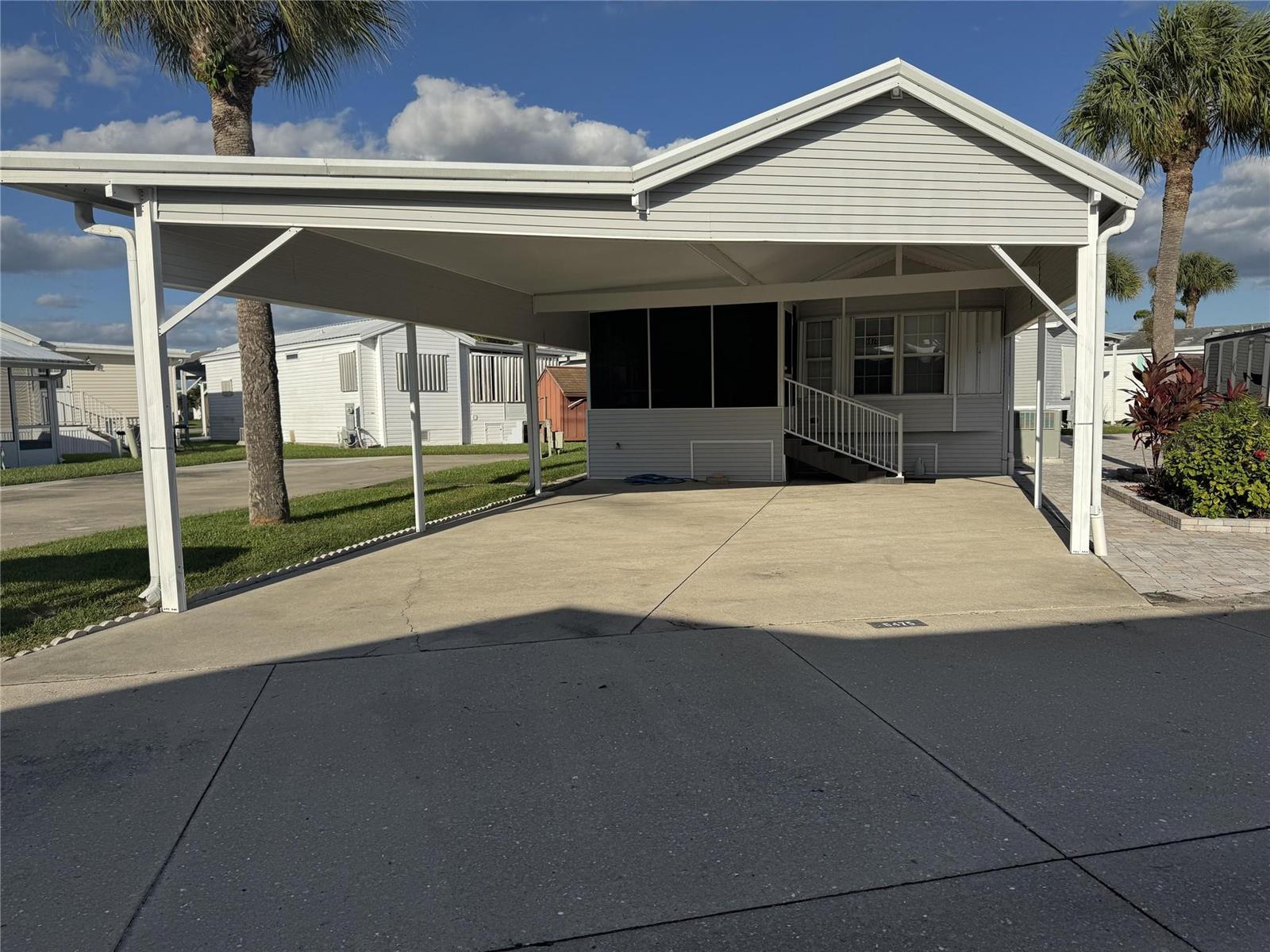 6475 52nd Street, Okeechobee FL 34974