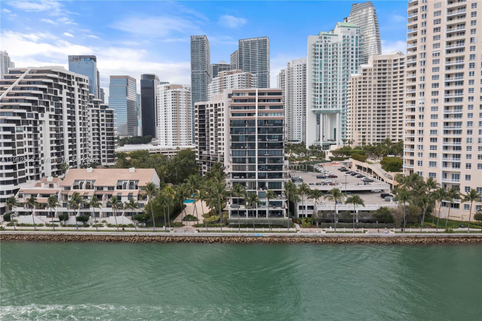 540 Brickell Key Dr # 1406, Miami FL 33131