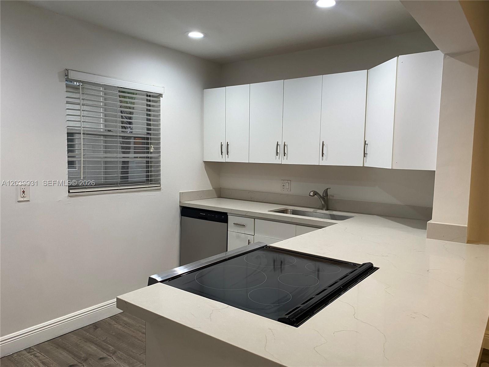 7755 SW 86th St # 107, Miami FL 33143