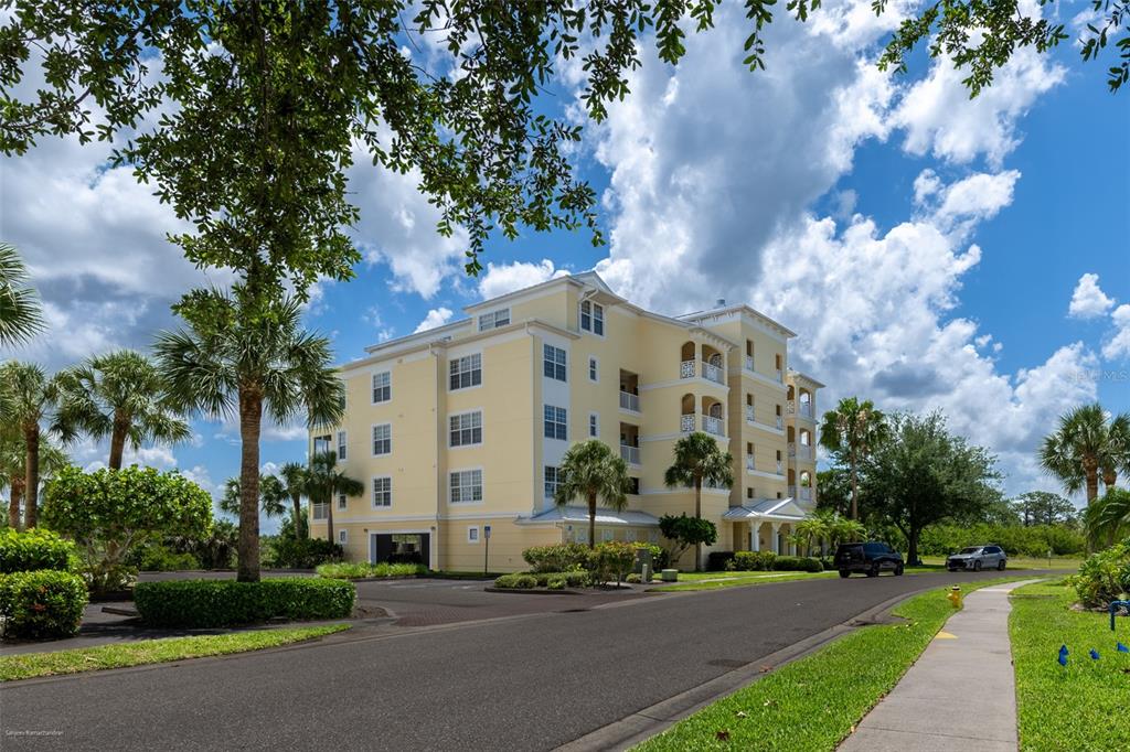 10521 AMBERJACK WAY UNIT 303