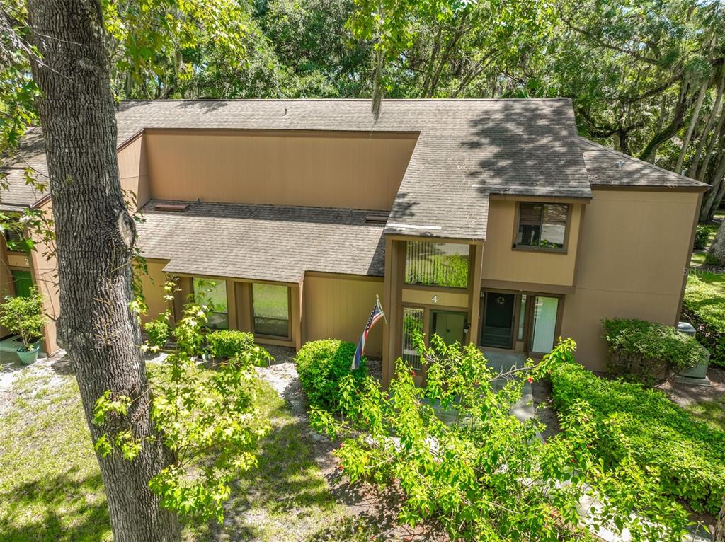 4 MASTERS COURT UNIT 4