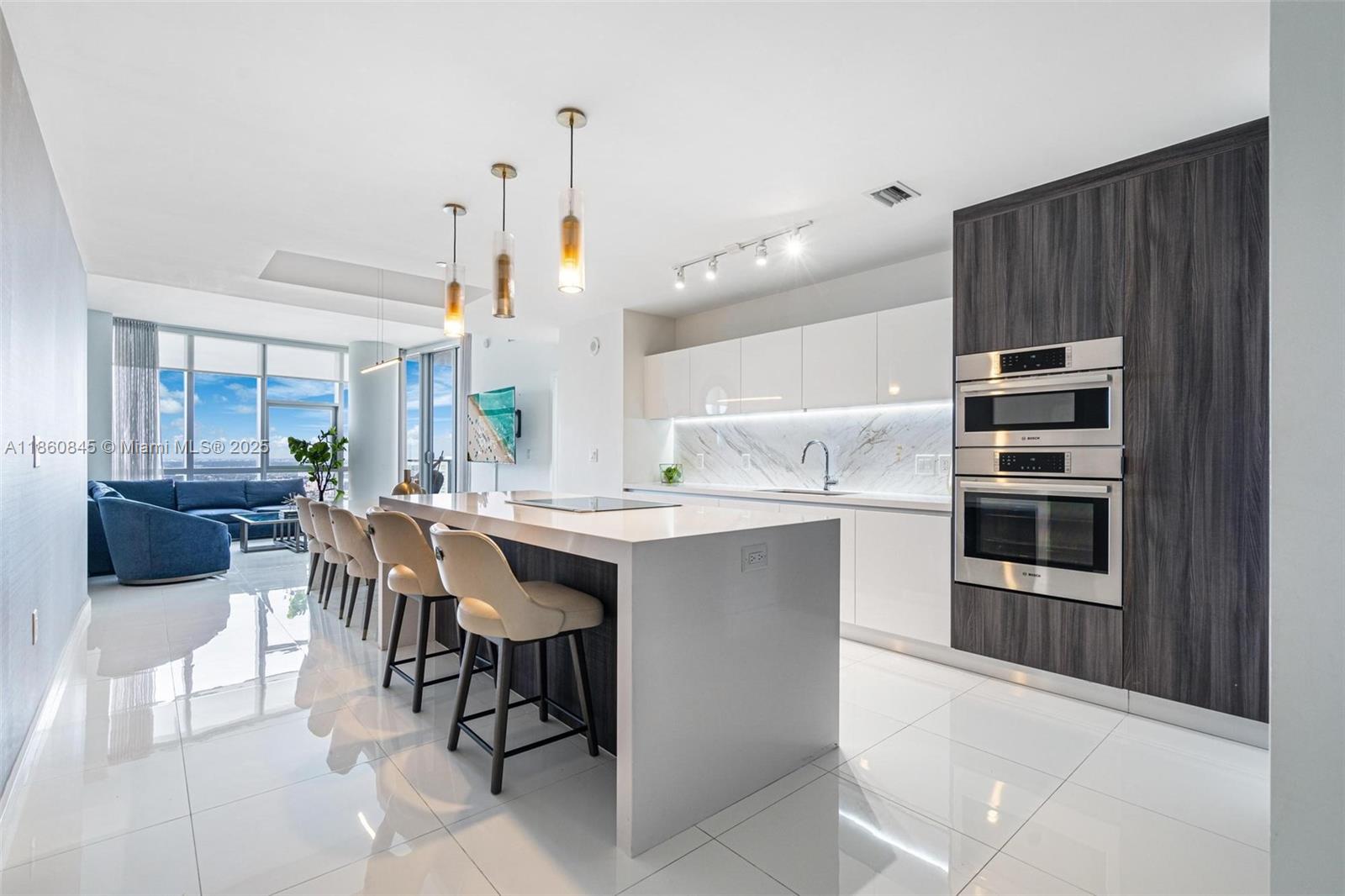 851 NE 1st Ave # 3301, Miami FL 33132