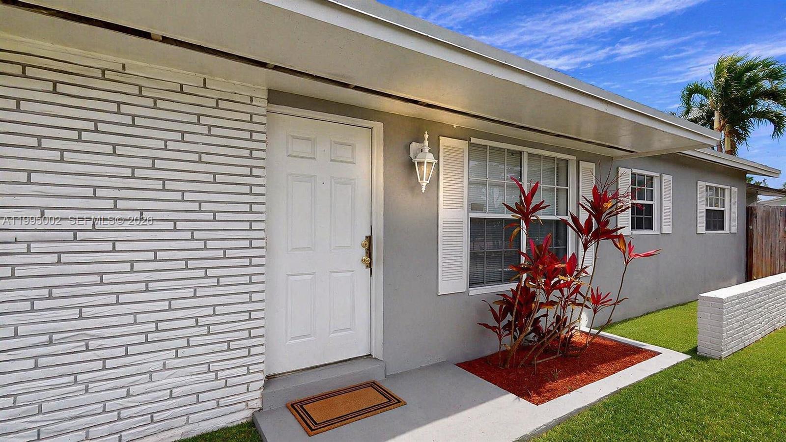 15305 SW 104th Ave, Miami FL 33157