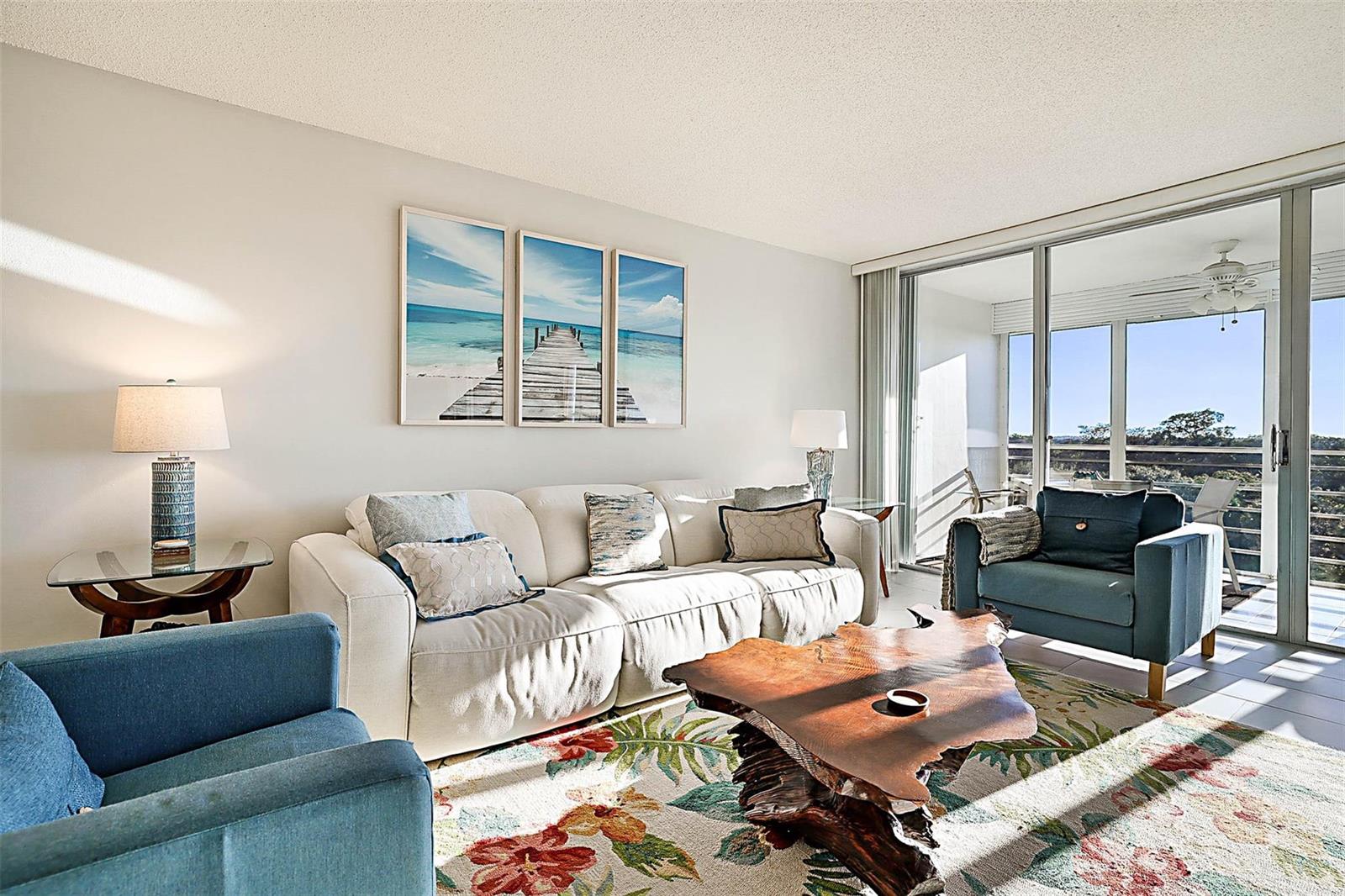 575 Oaks Lane # 703, Pompano Beach FL 33069