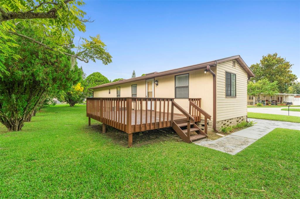 2040 HICKORYWOOD DRIVE