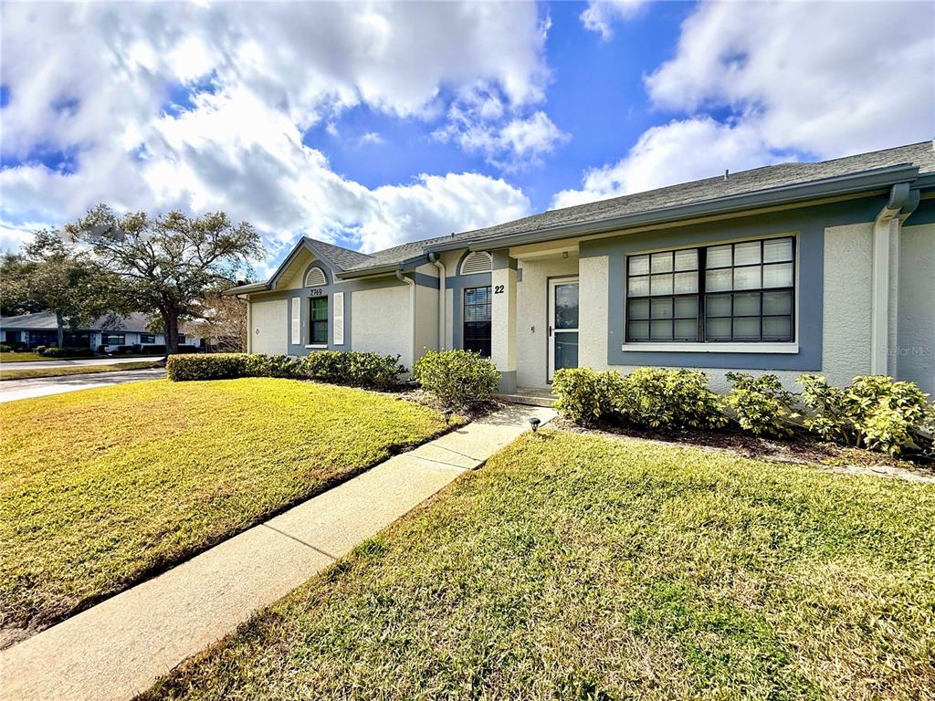 2749 COUNTRYSIDE BOULEVARD UNIT 22