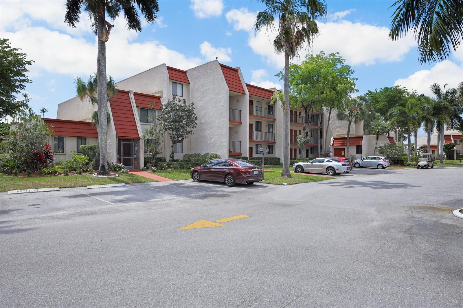 4393 Trevi 303 (1) — LAKE WORTH, FL
