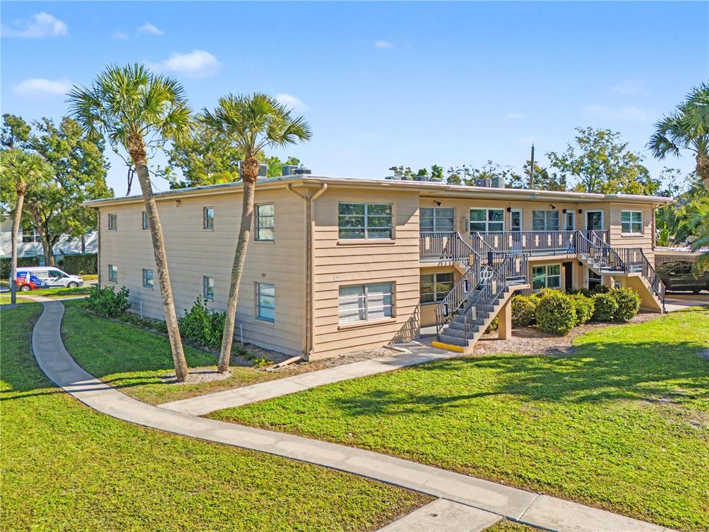 200 36TH AVENUE N UNIT 201A