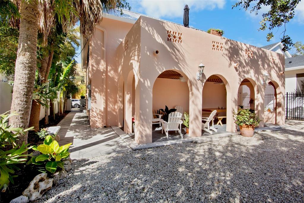 1516 OAK STREET, SARASOTA, FL — photo 5 of 30