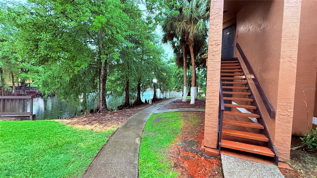 4504 COMMANDER DRIVE UNIT 1821, ORLANDO, FL — photo 3 of 12