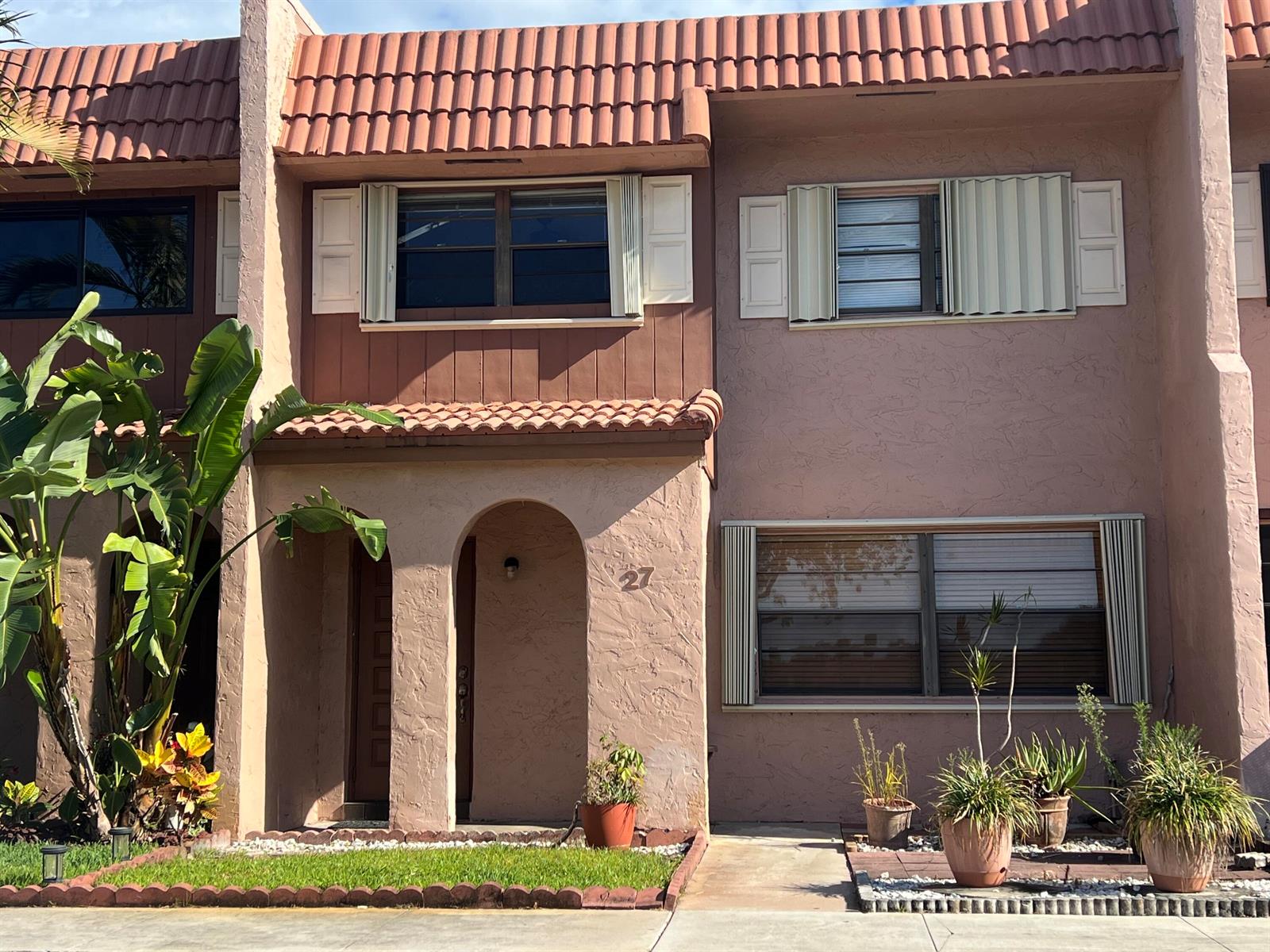 27 Matador Lane # 20, Davie FL 33324