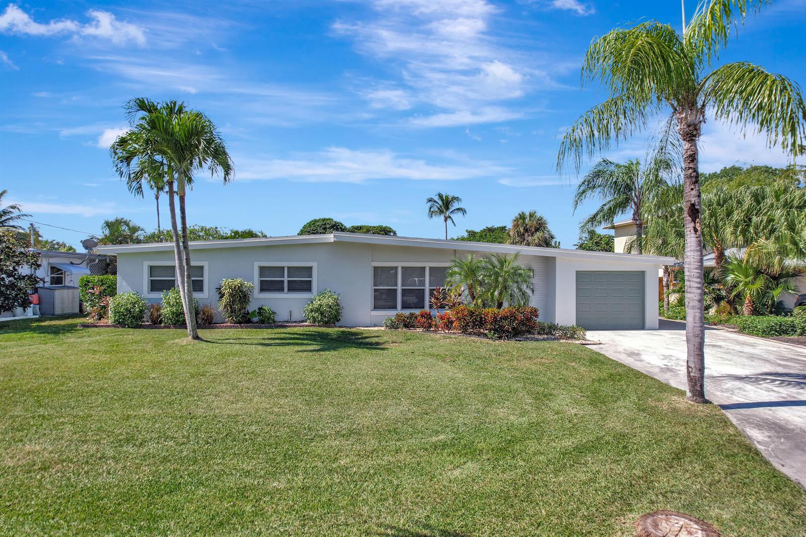 6821 Kingston Drive, Lake Worth FL 33462