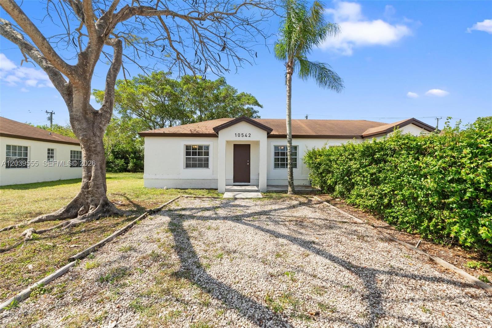 10544 SW 182nd St, Miami FL 33157