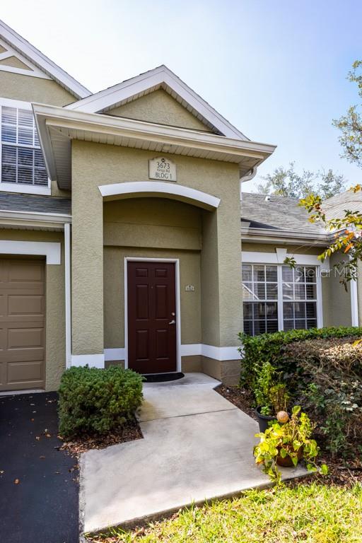 3673 KINGS ROAD UNIT 102