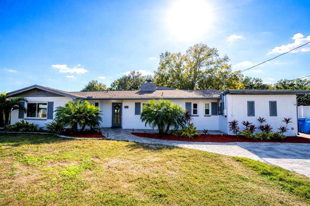 5101 VINSON DRIVE