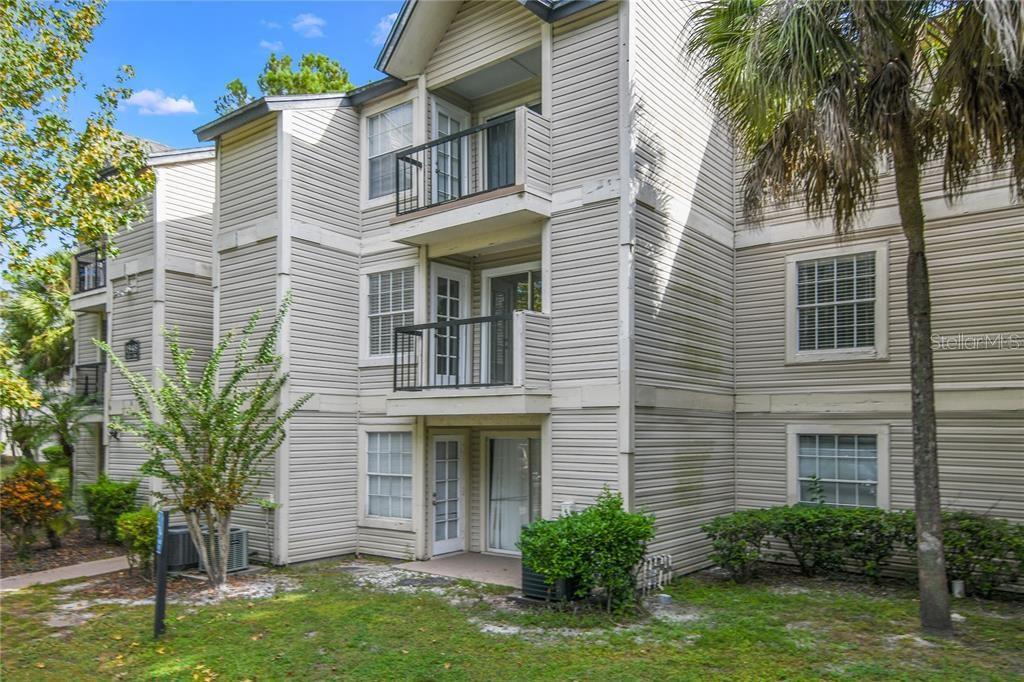 1948 LAKE ATRIUMS CIRCLE UNIT 121