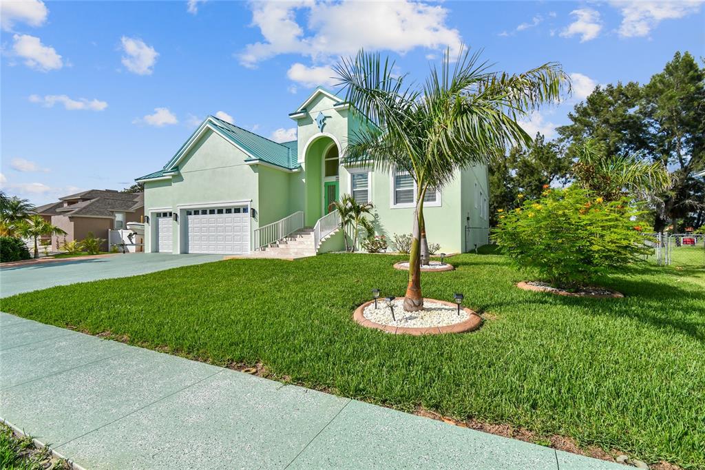 711 EAGLE LANE, APOLLO BEACH, FL — photo 3 of 30