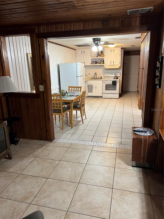 10301 US HIGHWAY 27 UNIT 100, CLERMONT, FL — photo 5 of 16