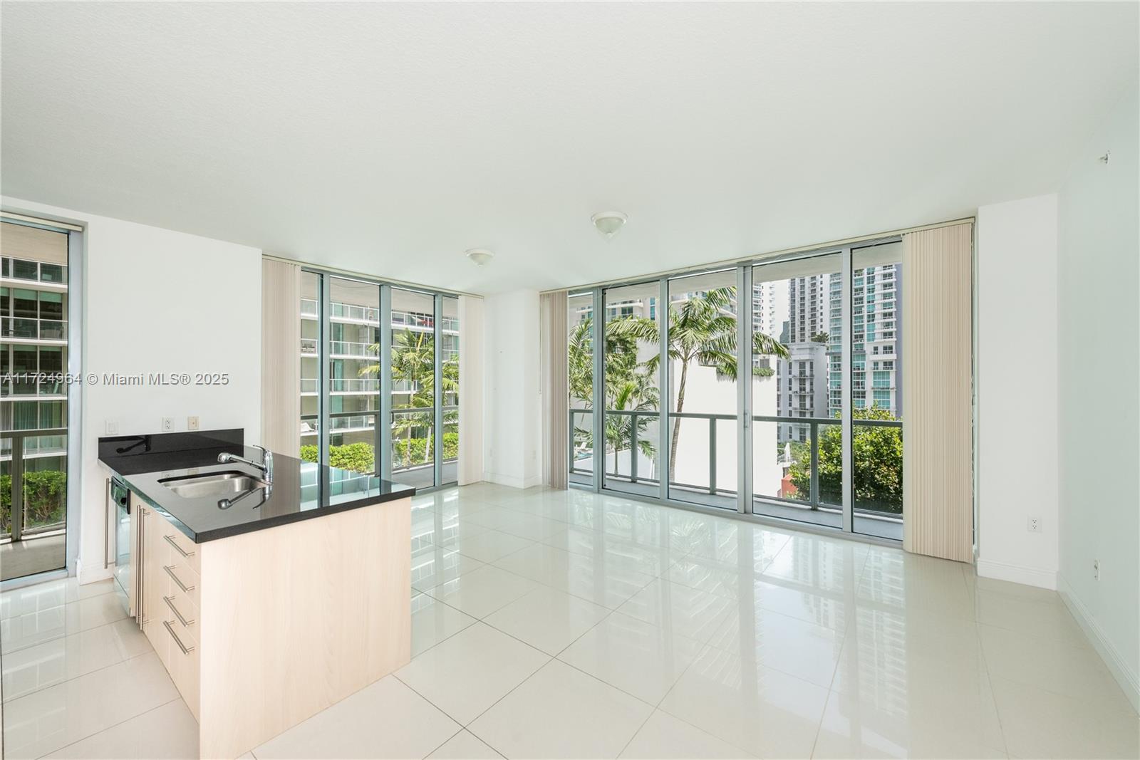 79 SW 12th St, Miami FL 33130