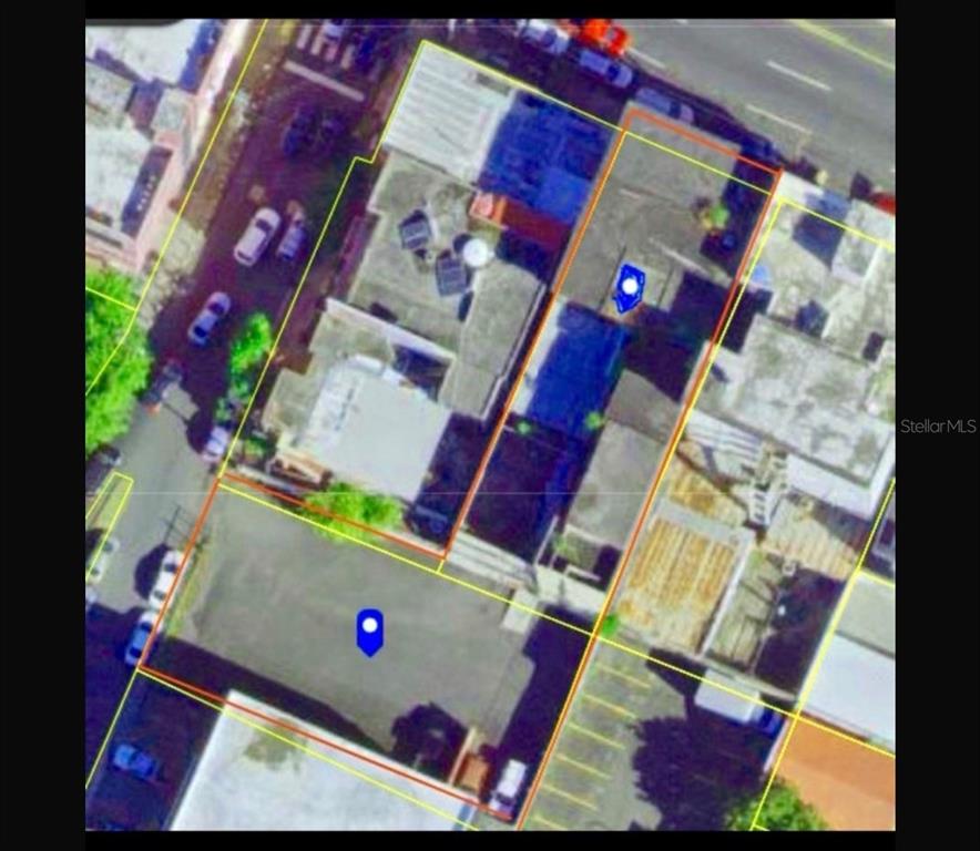This is an aerial map view showing multiple adjacent building lots and parking areas — 1502 AV. MANUEL FERNÁNDEZ JUNCOS, SAN JUAN, PR