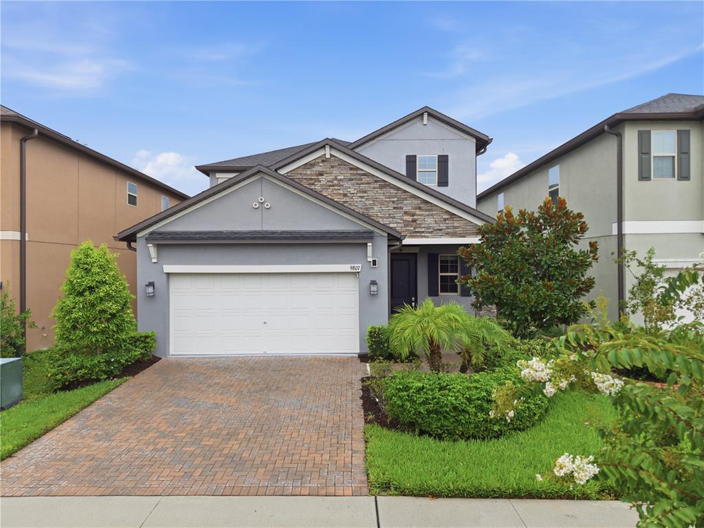 9807 WILD BEGONIA LOOP, LAND O LAKES, FL — photo 3 of 30