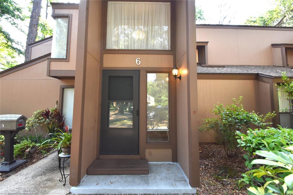 6 BROADMORE CIRCLE UNIT 6