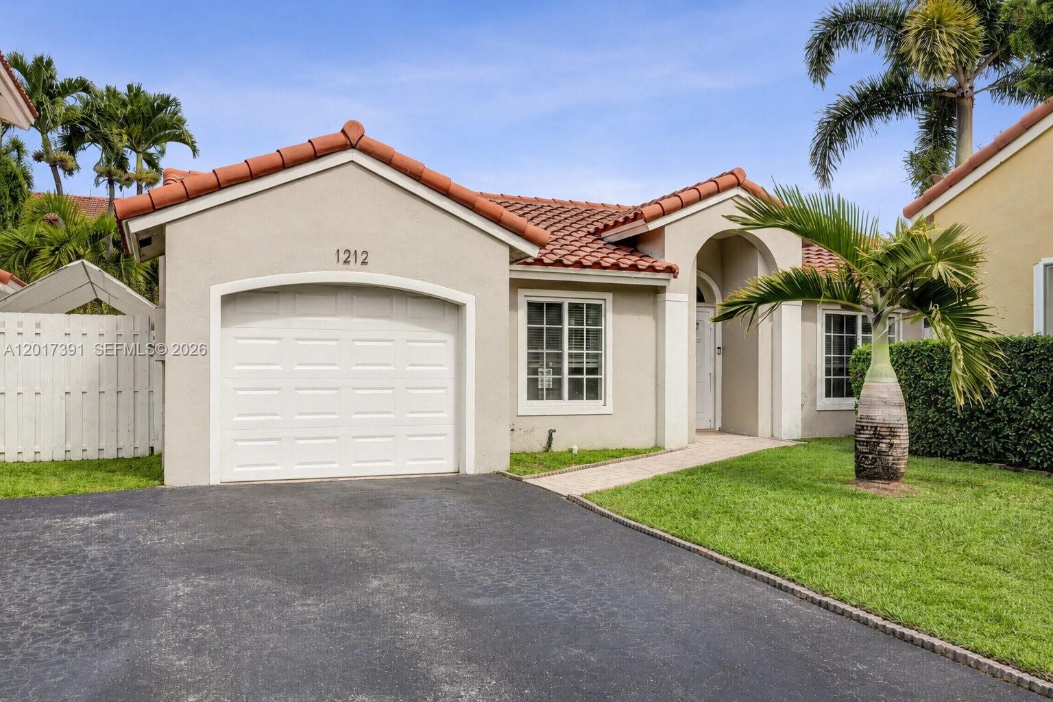 1212 NW 125th Ter, Sunrise FL 33323