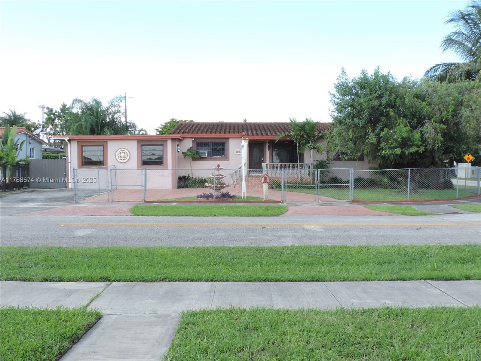 7835 SW 17th St, Miami FL 33155