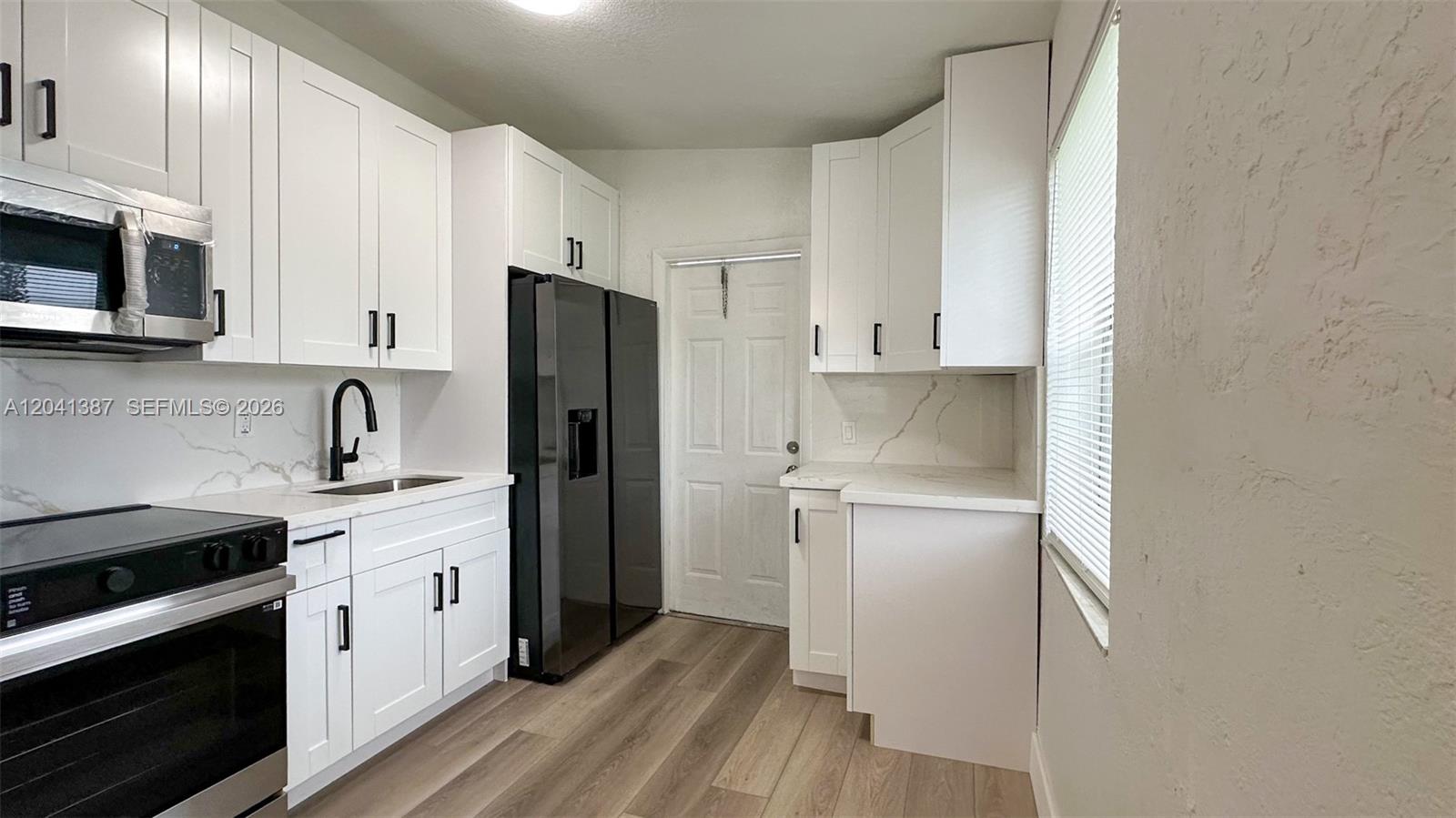 550 NW 15th Ct, Pompano Beach FL 33060