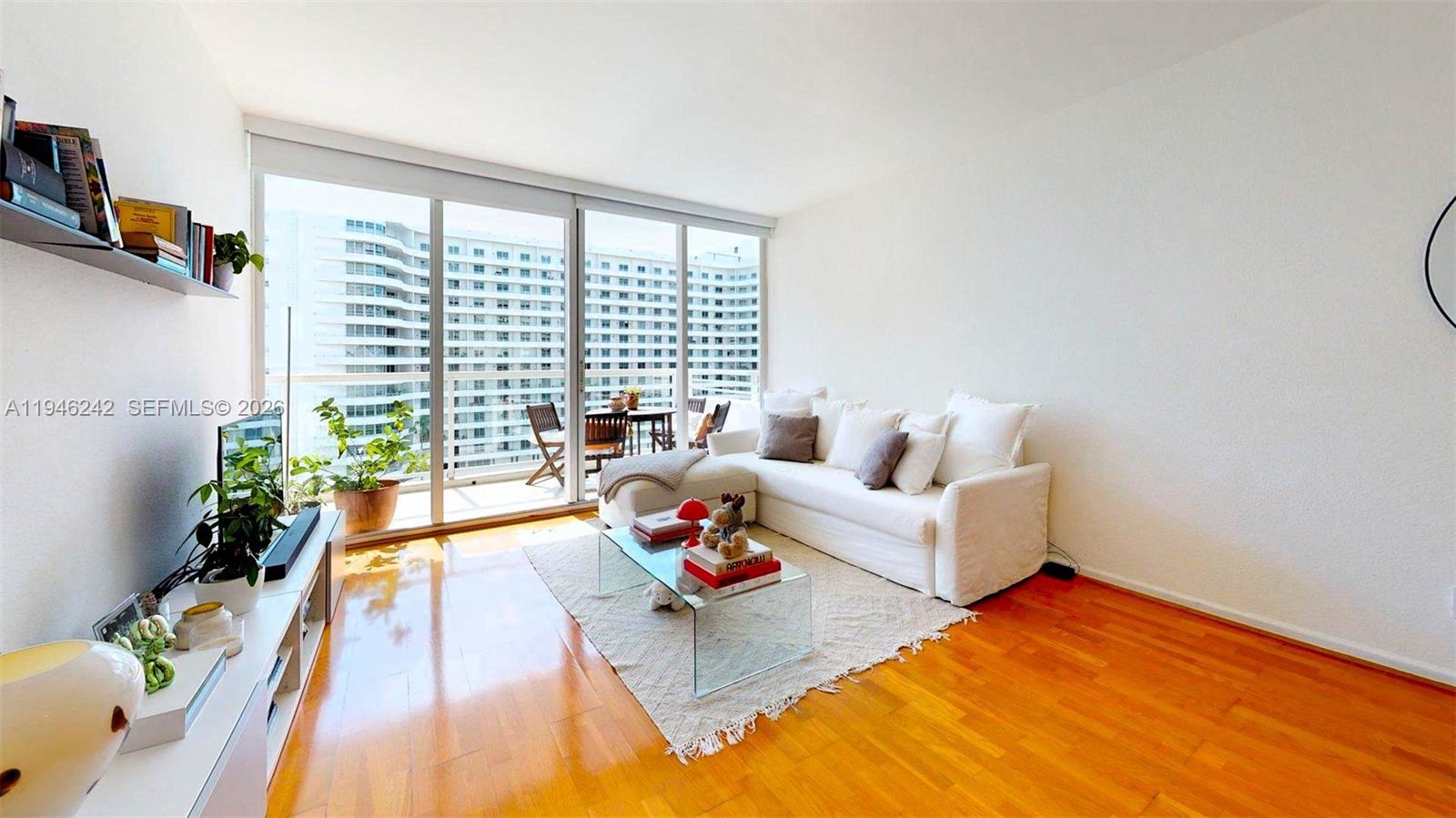 5600 Collins Ave # 10A, Miami Beach FL 33140